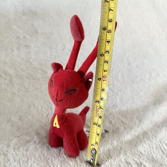 Red Aisha Cat Alien Neopets McDonalds 2004 4” Stuffed Animal Toy - Picture 4 of 4